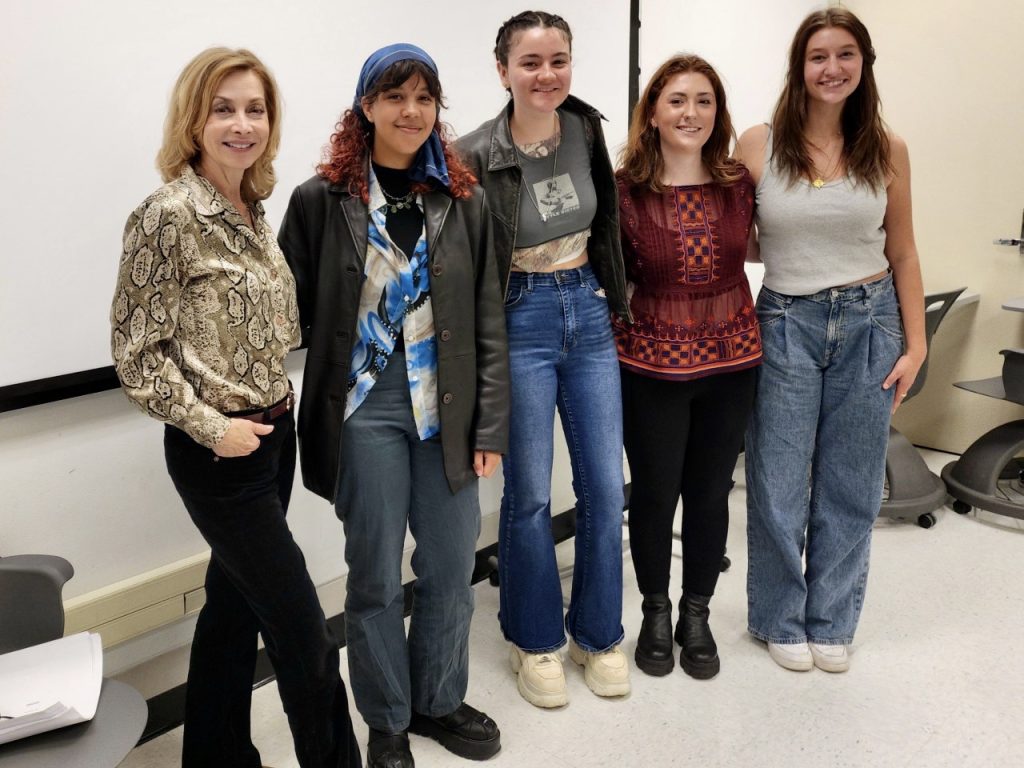 Sharon Lawrence and students smiling for a picture